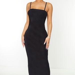 Petite square neck strappy dress 🖤